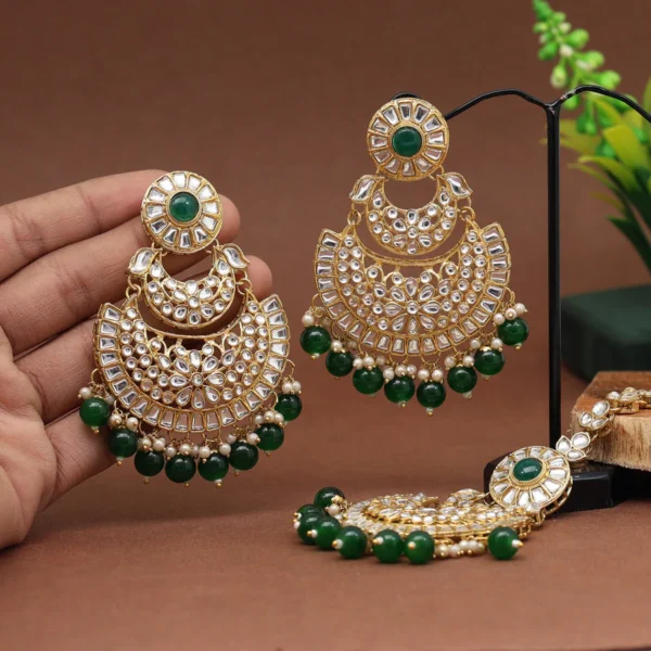 Green Color Kundan Earrings With Maang Tikka