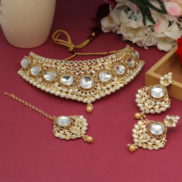 Gold Color Choker Kundan Necklace Set